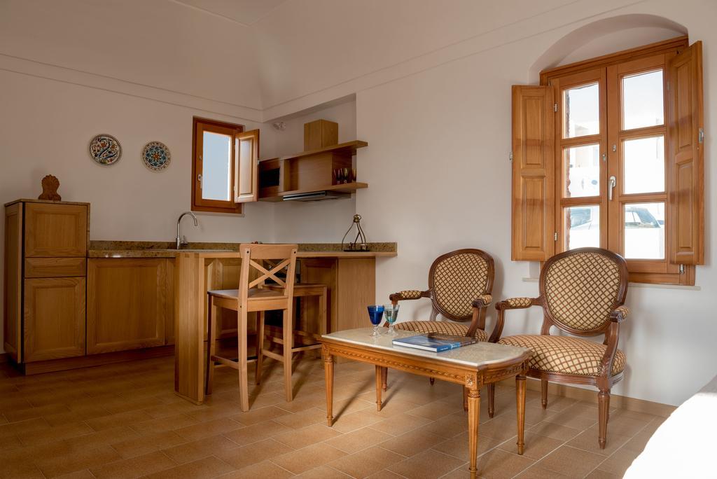 Casasantantonio 18Th Century Luxury Mansion Apartment Fira  Exterior photo
